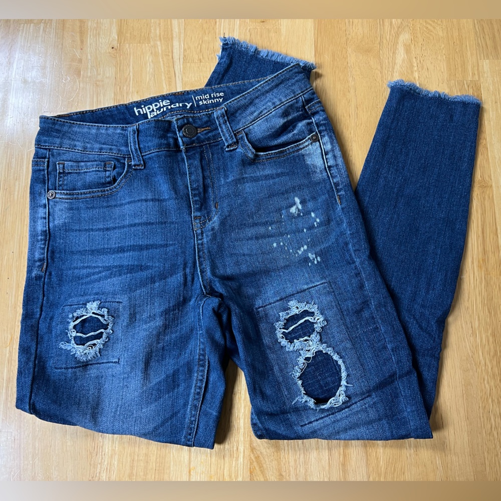 Hippie Laundry Mid-rise Skinny Distressed Jean Size 27